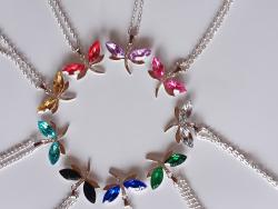 Halskette mit Schmetterling in 10 Farben